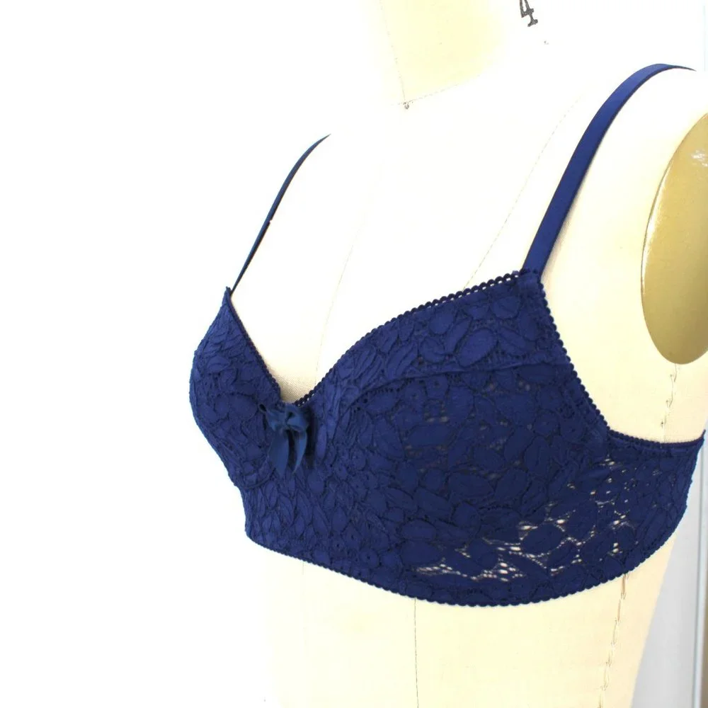 VTG 1970s Blue Lace Bra Sheer Floral Lingerie Adj. Hook Eye 28AB XS/S Unlined - Picture 5 of 8